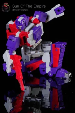 Unique Toys YM04 Palm Collection No Minds & Unhappy Highbrow Apeface -Toy Sale Store 6c9fa12c69