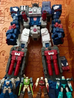 Unique Toys UT YM05 Palm Collection Day & Night Snapdragon Cerebros -Toy Sale Store 9292aaf14a