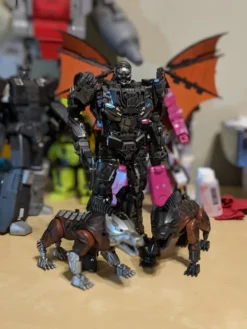 Unique Toys UT Steeljaw For Perukill AOE Lockdown Set Of 2 -Toy Sale Store a57171af4b