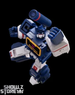 Flame Toys Furai Model Soundwave Model Kit -Toy Sale Store d62450763c