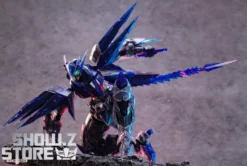 Strange Work 1/20 Frosty Cat Model Kit Clear Version -Toy Sale Store e45e30c9e0