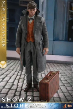 [Pre-Order] Hot Toys HT 1/6 Newt Scamander MMS512 Fantastic Beasts: The Crimes Of Grindelwald -Toy Sale Store e7dfdfb34e